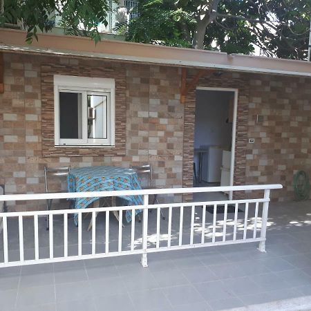 Vivian'S Small House Appartement Rhodes City Buitenkant foto