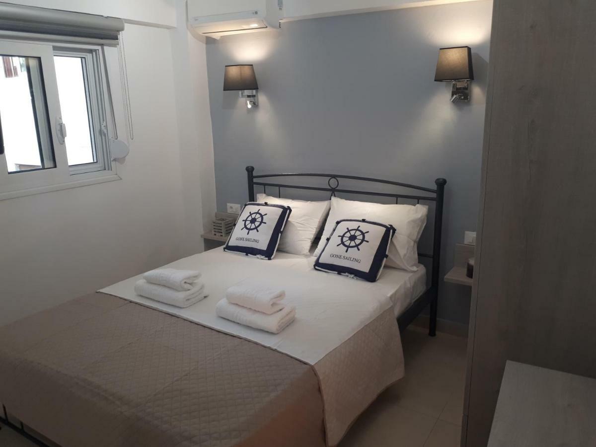 Vivian'S Small House Appartement Rhodes City Buitenkant foto